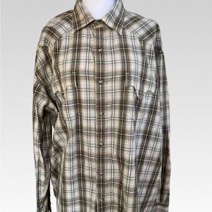 Men's Casual Plaid Button-Down Shirt